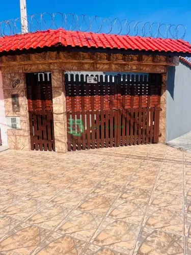 aceita carro como parte de pagamento aceita entrada e parcelas casa em.Mongagua no Bairro 