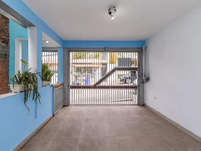 Sobrado para venda em Conjunto Residencial Jardim Canaã com 3 quartos, 120m²