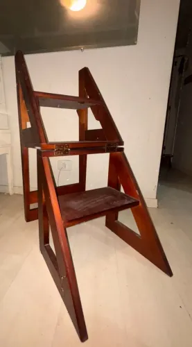 Cadeira / escada