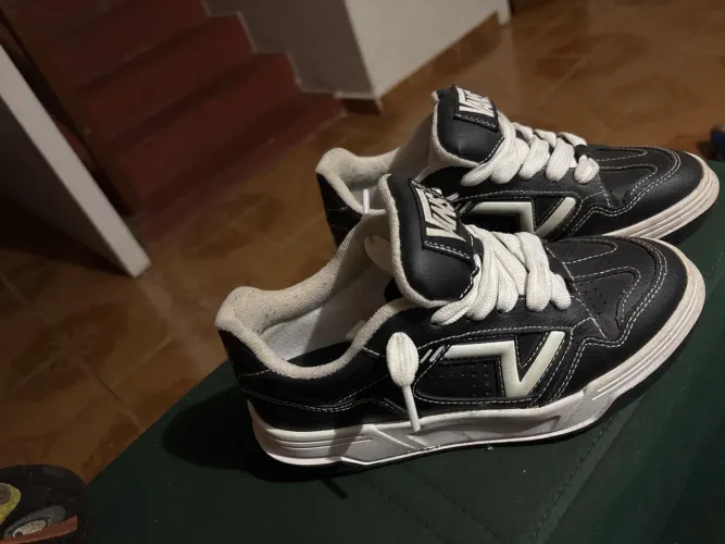 Tênis vans original numeração 35