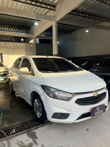 Chevrolet Onix Hatch LT 1.0 8V Flex Mec. 4P 2018