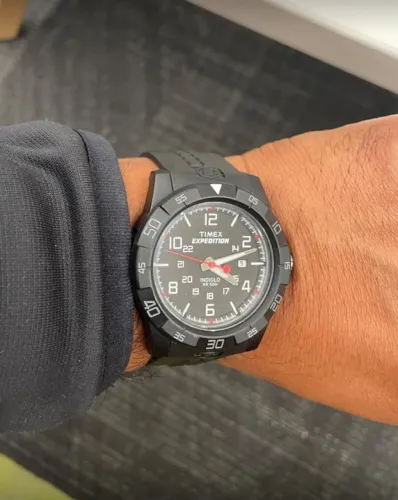 Relogio Timex Expedition a Quartz