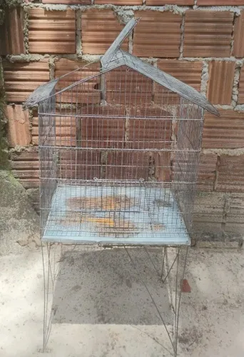 Viveiro para pássaros