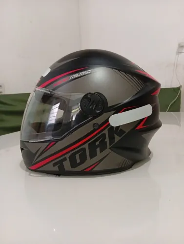 Capacete pro Tork R8