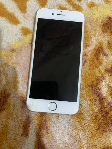 iPhone 6s CUIDA PRA SAIR LOGO 80$