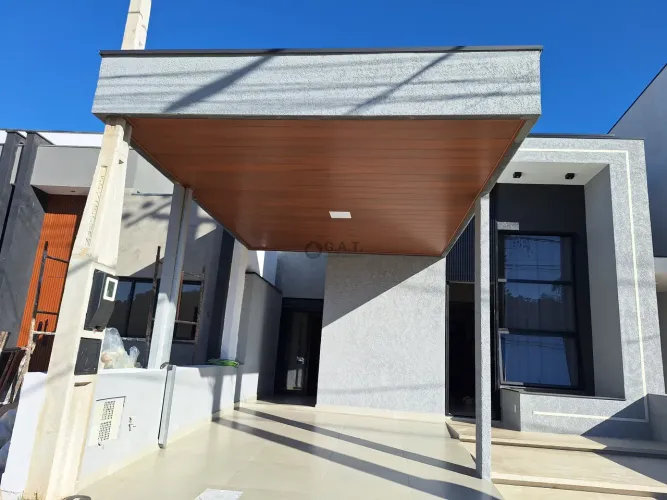Casa em Condomínio em Votorantim-SP: 2 quartos, 1 suíte, 4 vagas na Colina Santa Monica - 