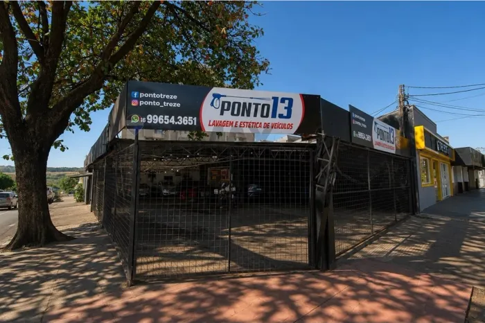 Imóvel Comercial em ESQUINA na Avenida Treze de Maio 286m² de terreno - Excelente Visibili