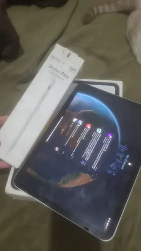 IPAD 11 2025 NA GARANTIA. 128GB