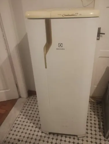 Geladeira Electrolux
