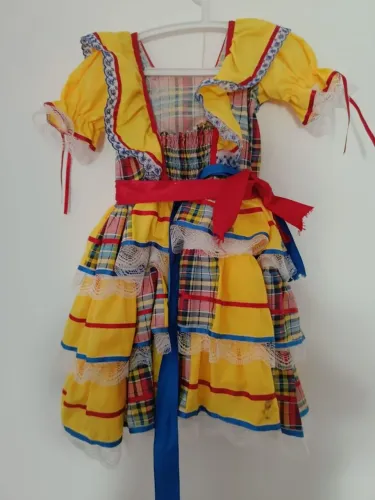 VESTIDO INFANTIL DE SÃO JOÃO 