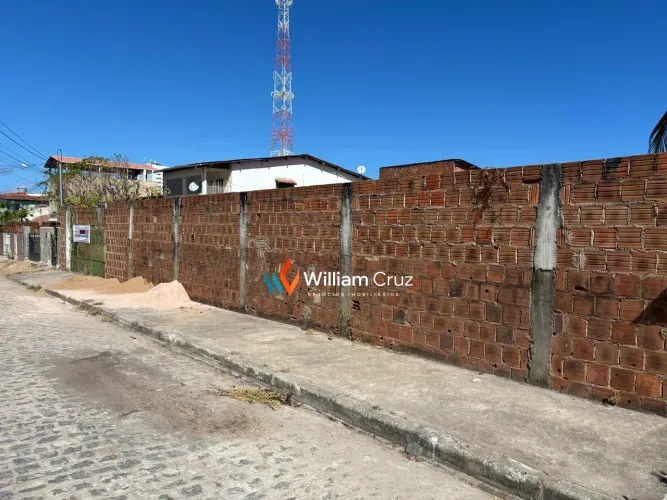 710m² de Terreno a 300m da praia no centro de São José da Coroa Grande. Escriturado e regi