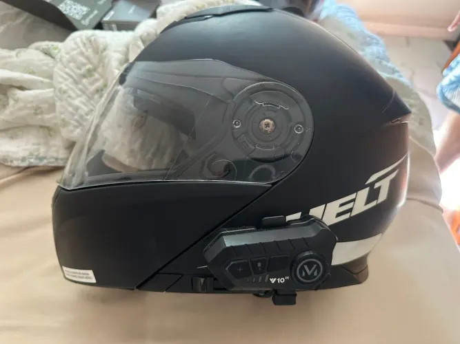 Capacete Escamoteável Helt Preto Fosco com Intercomunicador V10