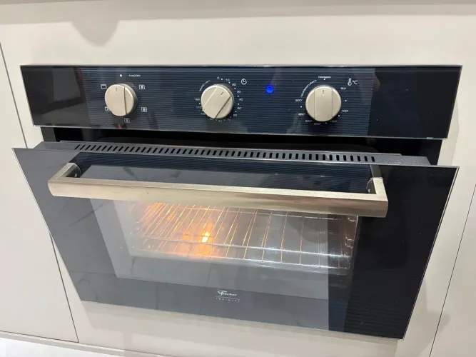 Forno elétrico de embutir Fischer