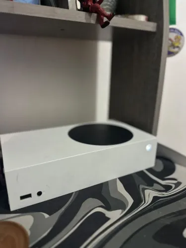 XBOX SERIES S (SEMI NOVO)