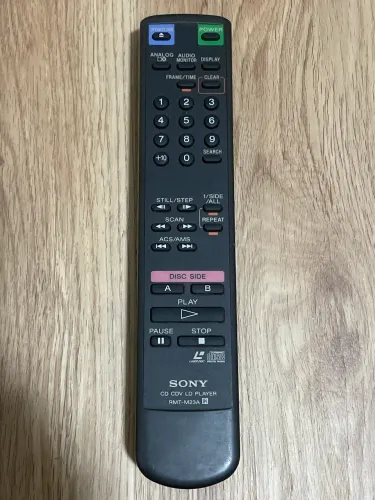 Controle Remoto Sony RMT-M23A CD CDV LD LaserDisc Player