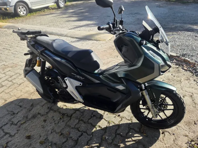 Honda Adv 150 nova