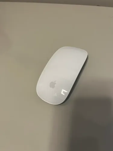 Mouse sem fio Apple Magic Mouse - conexão USB-C