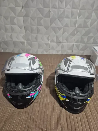 Capacetes LS2