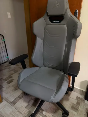 Cadeira flexform alpha cinza