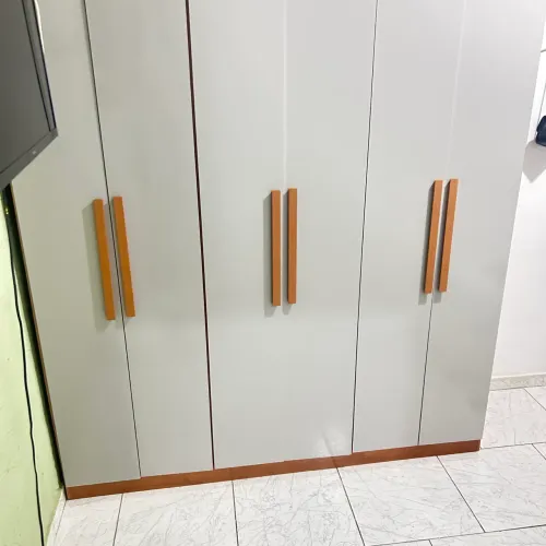 Guarda roupa de casal 