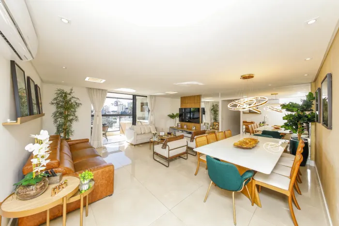 Apartamento com 4 suítes no Condomínio Four Seasons para venda