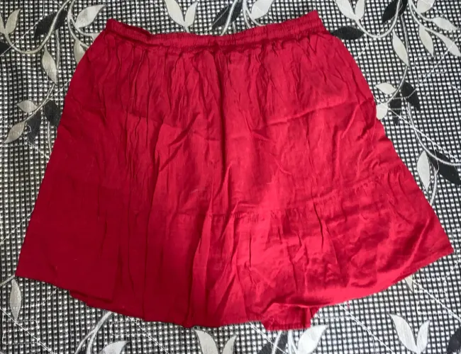Roupas masculinas e femininas, acesse o perfil
