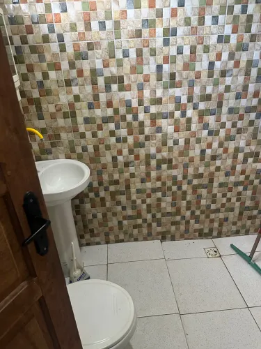 Vendo casa no cidade satélite 250 mil