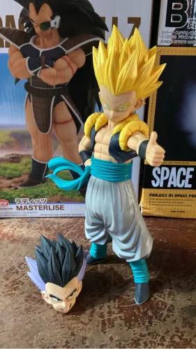 Gotenks linha Grandista 