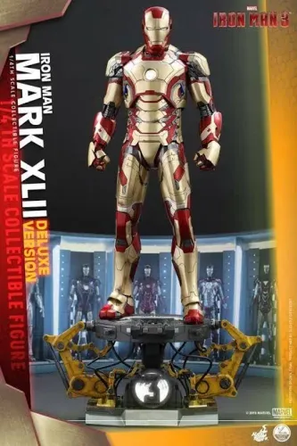 Iron Man Mark 42 Deluxe - Hot Toys 1/4