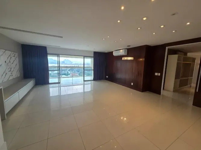 Apartamento com 4 Suítes para Locação no Santa Mônica Jardins