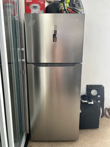Geladeira com defeito 