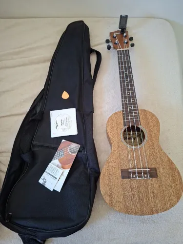 Ukulele Elétrico Shelby Concert 23m Capa, Afinador e Palheta