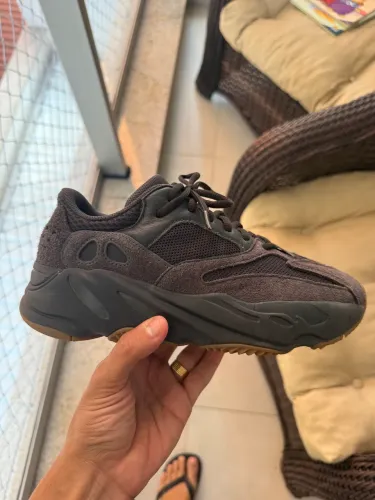 Yeezy 700 v1 Utility Black