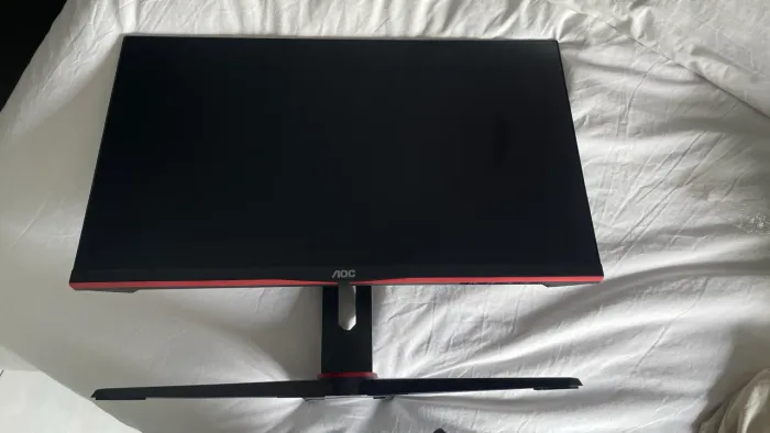 Monitor Gamer AOC 24 polegadas - Estado de Novo