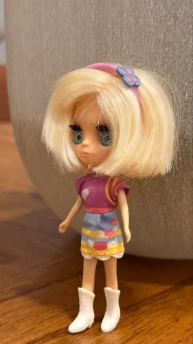 Mini Boneca Blythe #B22 Littlest Pet Shop Hasbro - Raridade