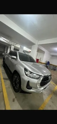 Toyota Hilux CD SRV 4X4 2.8 TDI Diesel Aut. 2021