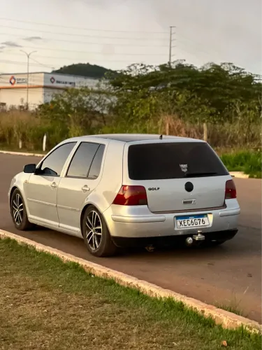 Volkswagen Golf 2.0/ 2.0 MI Flex Comfortline/ Sport 2000