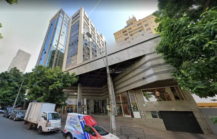 Imóvel para aluguel possui 30 metros quadrados em Savassi - Belo Horizonte - MG