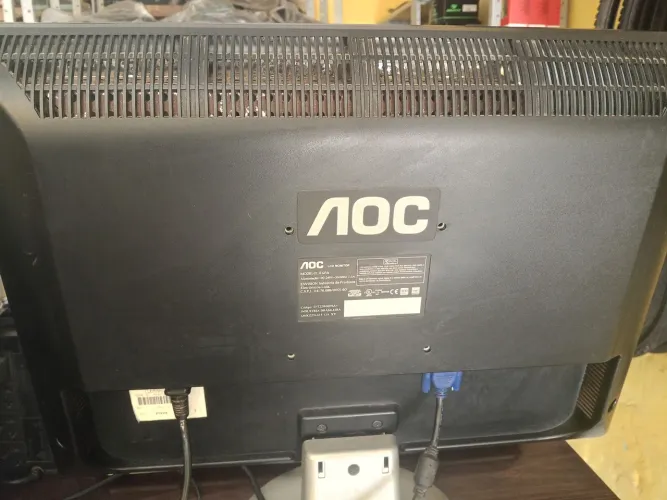Computador usado em funcionamento