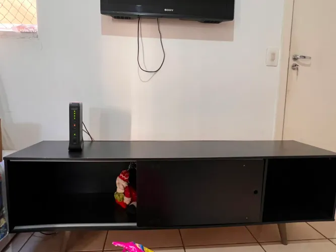 VENDO APARADOR USADO - Bonito e versátil 
