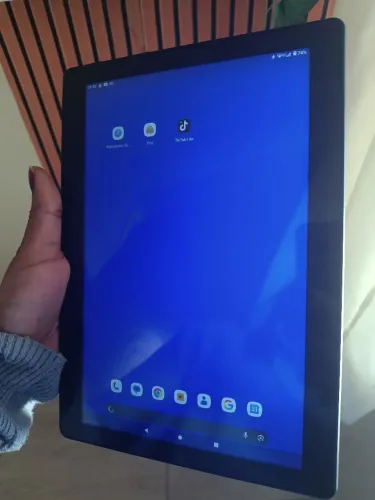 Tablet 4G entrada para dois chips