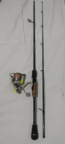 Vara de pesca para isca artificial