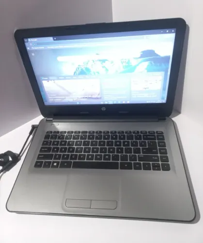 Notebook HP Pavilion 14" 4GB RAM 2 SSDs Windows 11 Pro