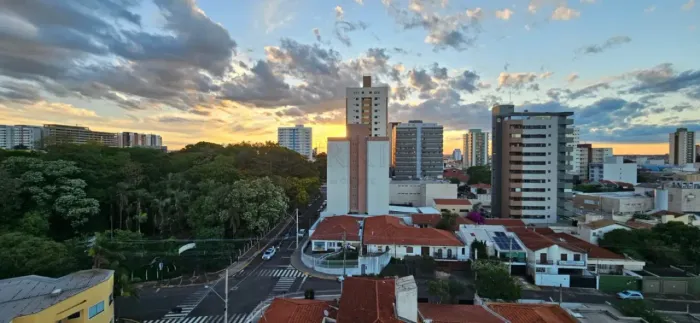 Apartamento à venda no Residencial Urban Bosque em Bauru -SP.