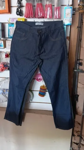 Calça masculina 