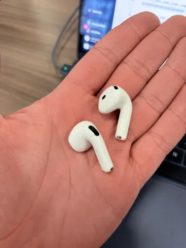 Airpods 4 - Somente os fones