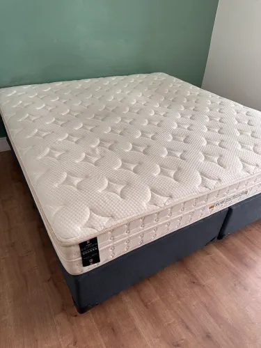 Cama King Koil - Modelo Ruby - Tamanho King Size
