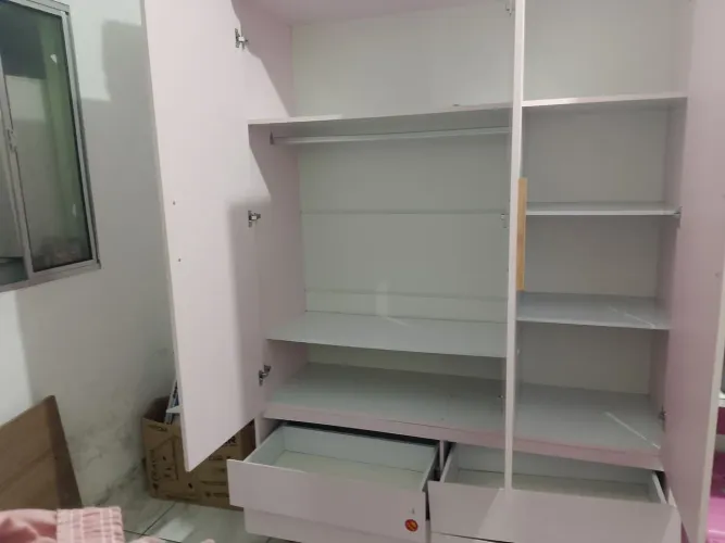 Guarda roupa infantil para retirar