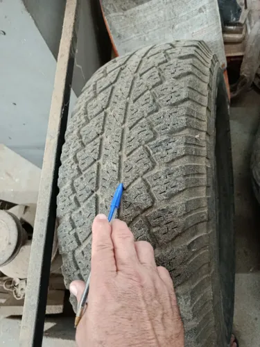 Pneu Dueler 255 / 70 R 16 Usado Roda Muito