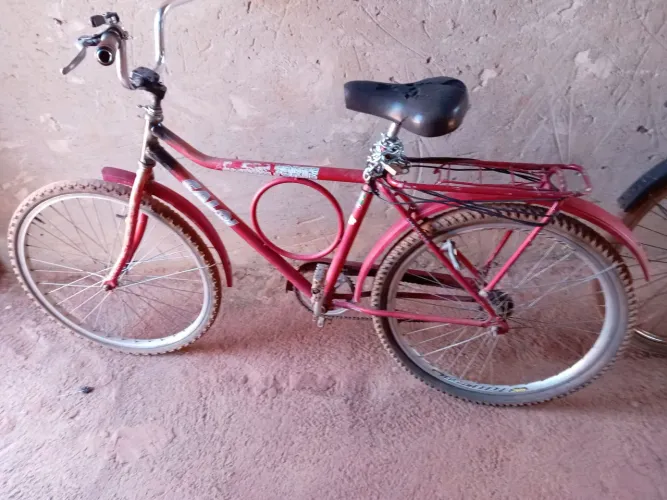 Vende bicicleta caloi barra forte